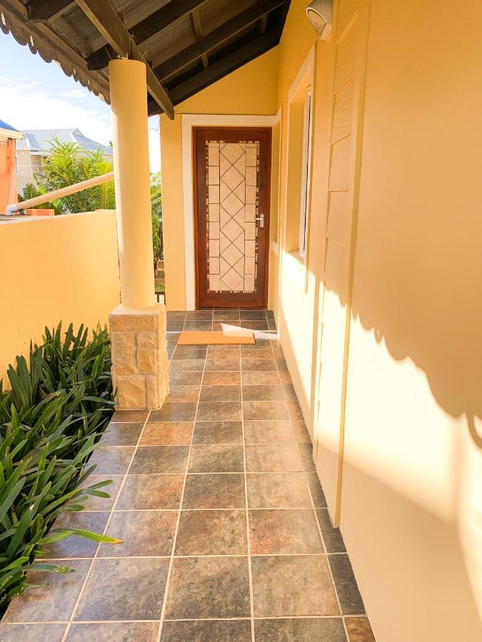 Marina Martinique B&B Jeffreysbaai Buitenkant foto