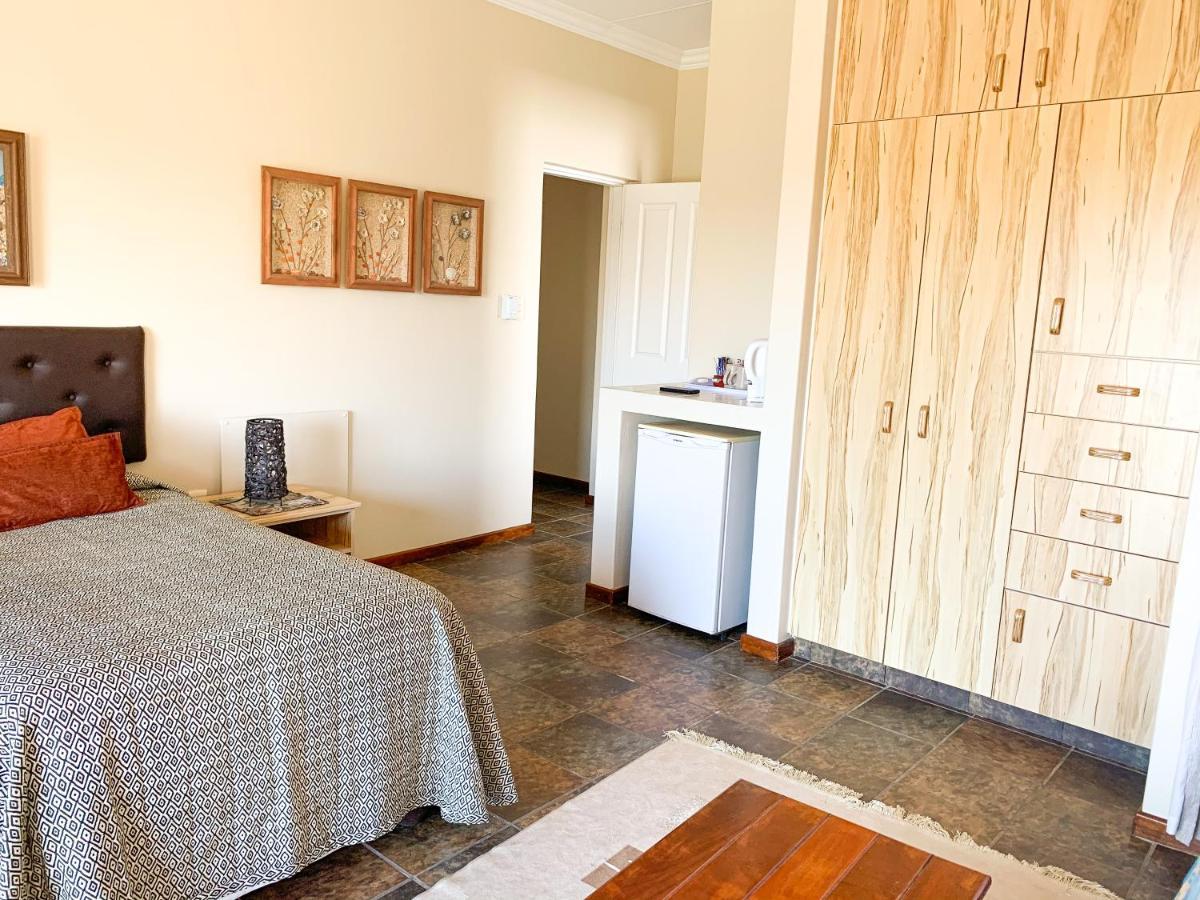 Marina Martinique B&B Jeffreysbaai Buitenkant foto