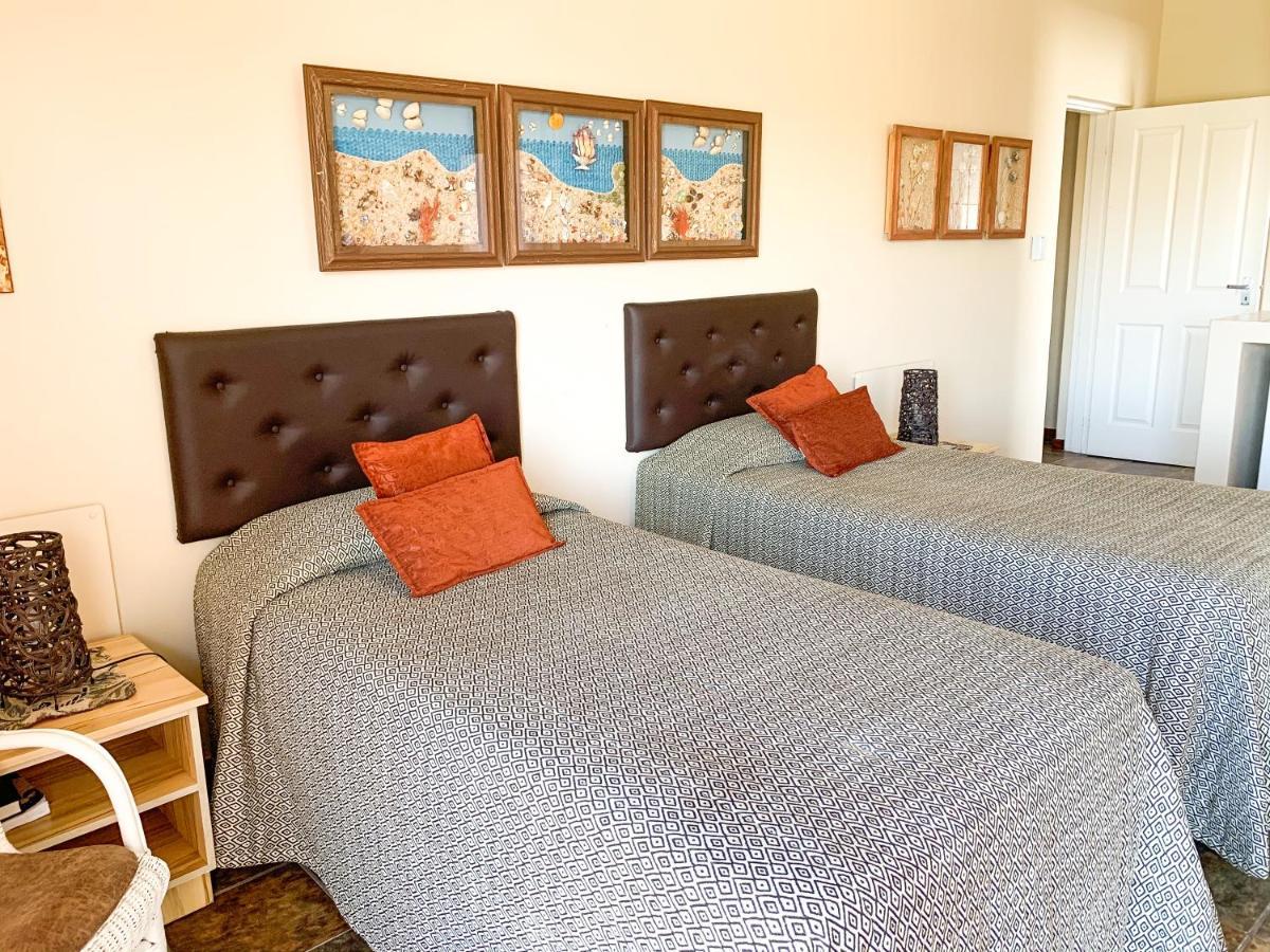 Marina Martinique B&B Jeffreysbaai Buitenkant foto